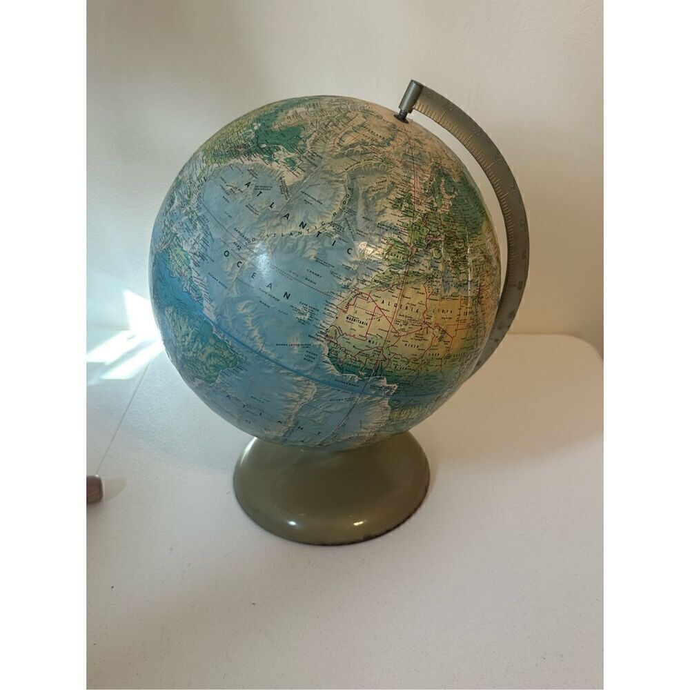 Vintage Rand McNally  Rotatable Desk Metal Stand World Portrait Globe